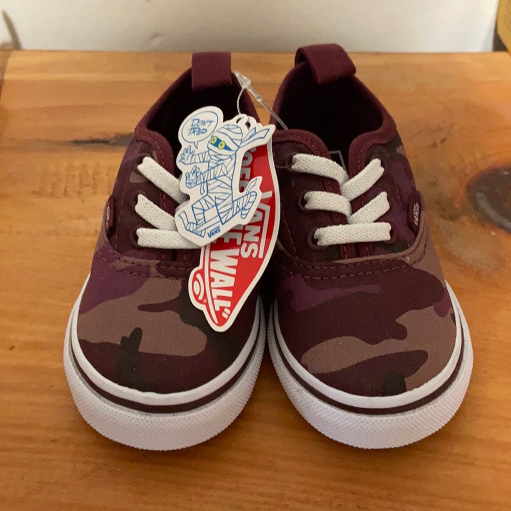 NWT maroon vans